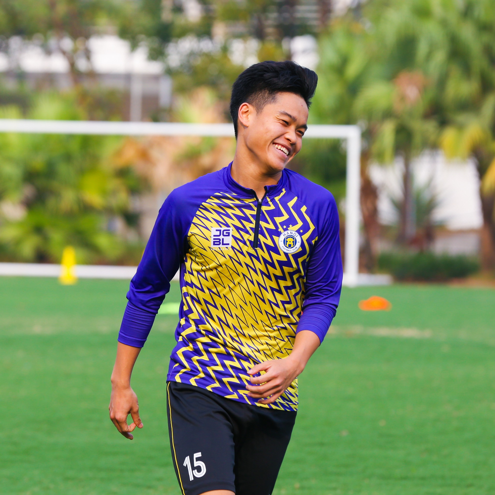 Áo tập luyện CLB Hà Nội V-League 2023 (Tím) - Góc chụp chi tiết 2