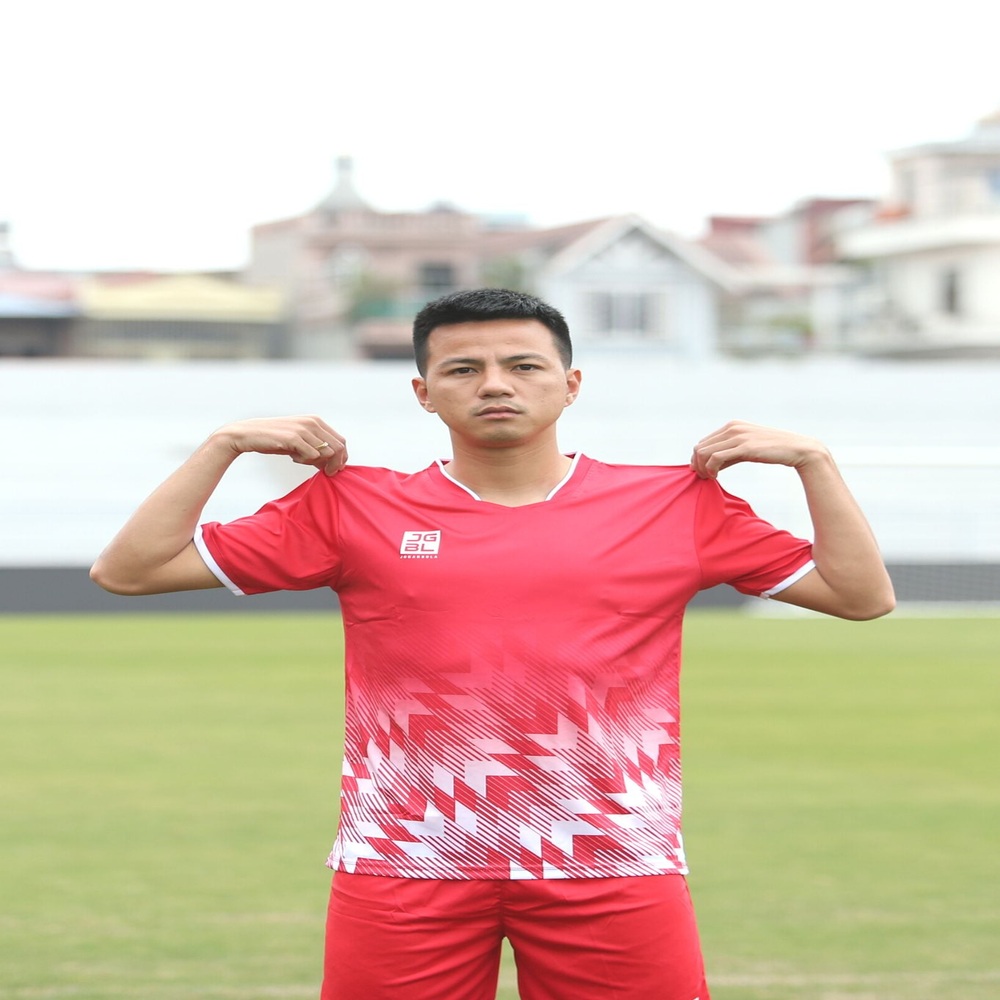 Bộ bóng đá Jogarbola MJ-TP1122.B02 (Đỏ) - Góc chụp chi tiết 1