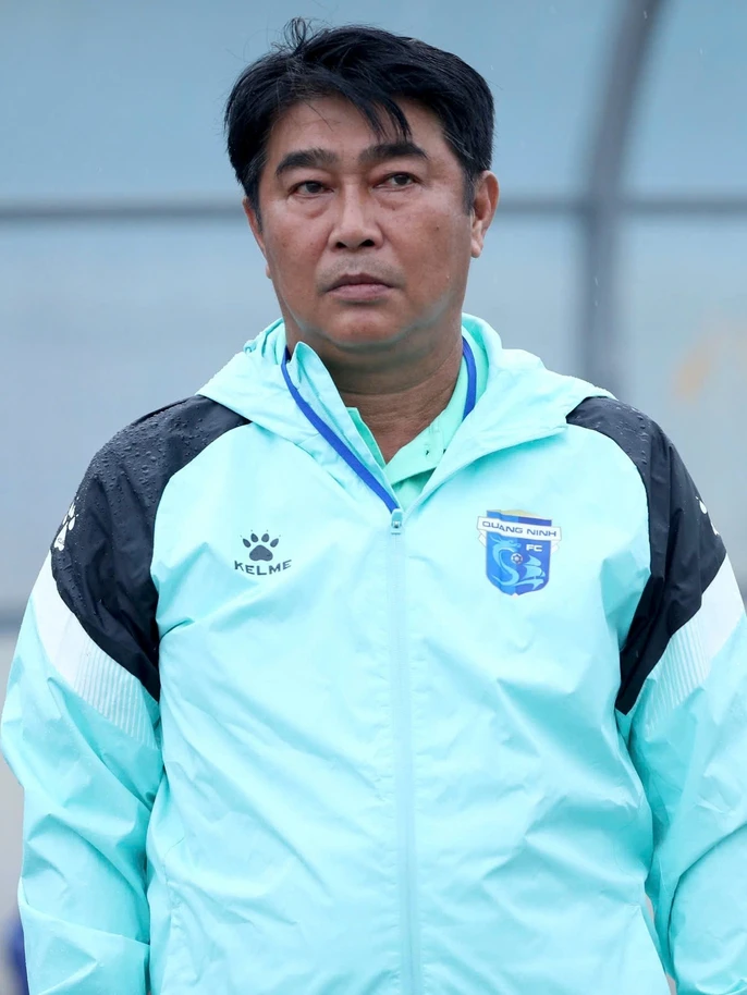 HLV Trần Minh Chiến - Trung tâm bóng đá YEUCODO